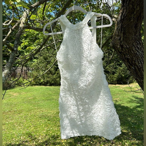 12th Tribe Maya White Floral Applique Halter Mini Dress - Picture 3 of 10